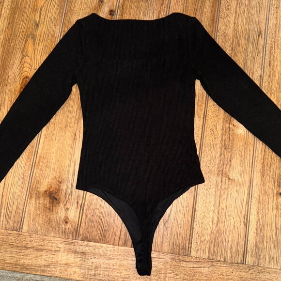 Klassy Network Ribbed Long Sleeve Square Neck Bodysuit | Large Black Bramisuit - Picture 10 of 13
